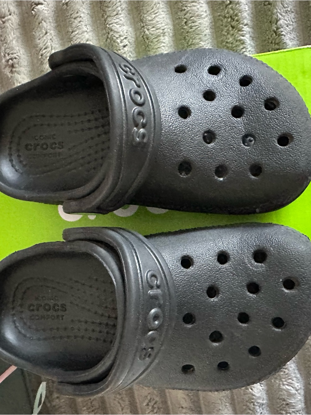 CROCS Kids Classic Clog in Black